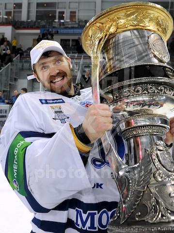 Photo hockey KHL - Kontinental Hockey League - KHL - Kontinental Hockey League - KHL : La tête dans les étoiles