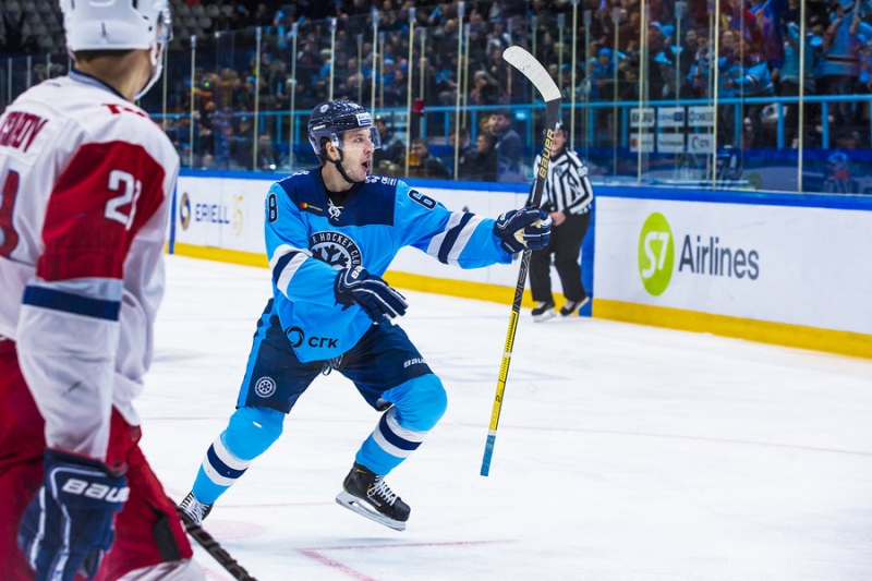 Photo hockey KHL - Kontinental Hockey League - KHL - Kontinental Hockey League - KHL : Le train bloqué par la neige