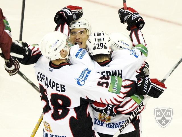 Photo hockey KHL - Kontinental Hockey League - KHL - Kontinental Hockey League - KHL : Omsk gâche sa fin d