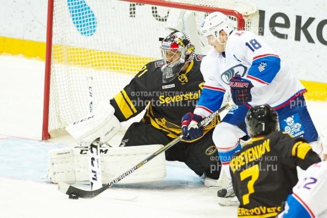 Photo hockey KHL - Kontinental Hockey League - KHL - Kontinental Hockey League - KHL : Un héros ordinaire
