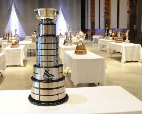 Photo hockey LHJMQ - Ligue de Hockey Junior Majeur du Québec - LHJMQ - Ligue de Hockey Junior Majeur du Québec - Junior Majeur du Québec : Suivez le guide