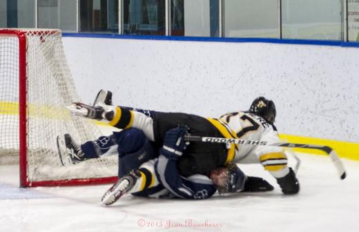 Photo hockey LHJMQ - Ligue de Hockey Junior Majeur du Québec - LHJMQ - Ligue de Hockey Junior Majeur du Québec - Les Condors ont le dessus sur les Cougars