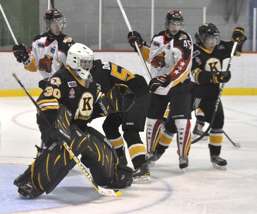 Photo hockey LHJMQ - Ligue de Hockey Junior Majeur du Québec ARCHIVES - LHJMQ - Ligue de Hockey Junior Majeur du Québec ARCHIVES - Kahnawake: victoire!