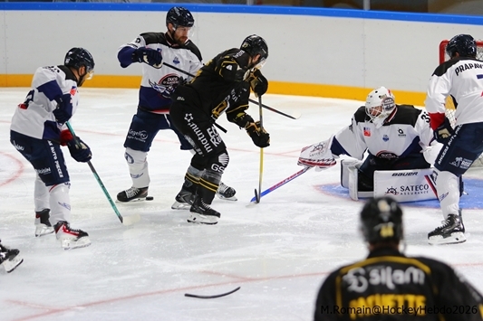 Photo hockey Ligue Magnus -  : Rouen vs Angers  - Rouen premier match, première victoire.