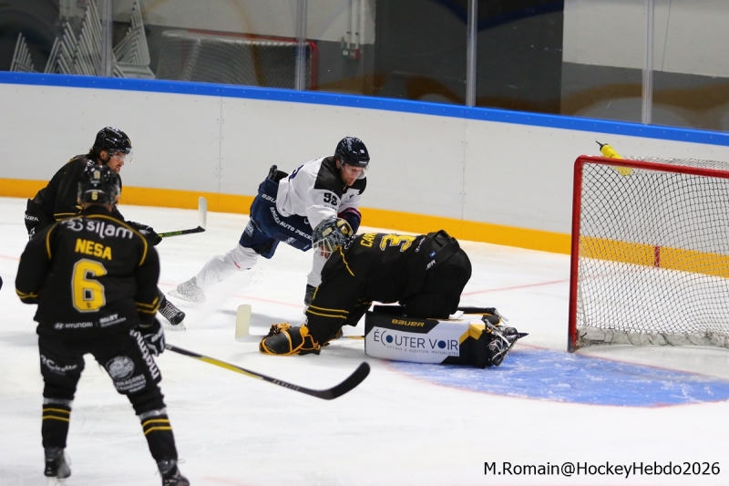 Photo hockey Ligue Magnus -  : Rouen vs Angers  - Rouen premier match, première victoire.