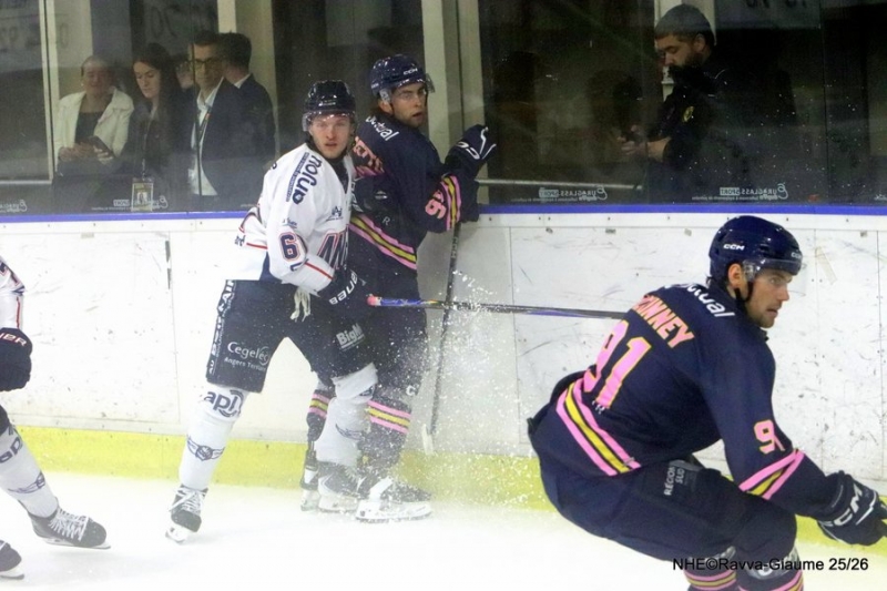 Photo hockey Ligue Magnus - Ligue Magnus  : 12ème journée : Nice vs Angers  - les Aigles en perdition