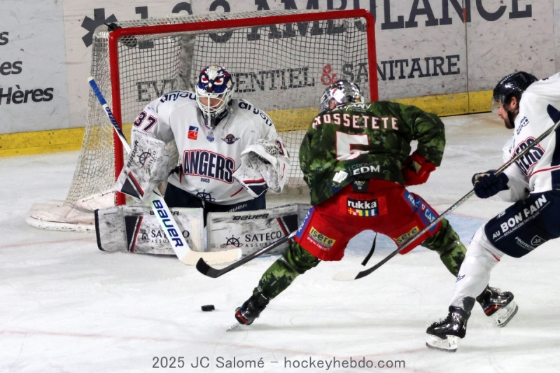 Photo hockey Ligue Magnus - Ligue Magnus  : 21ème journée : Grenoble  vs Angers  - Chaud les marrons ! 