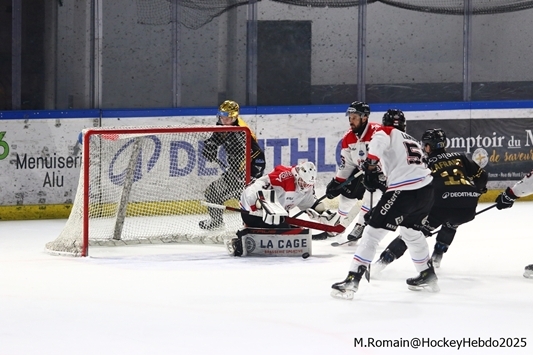 Photo hockey Ligue Magnus - Ligue Magnus : 21ème journée : Rouen vs Bordeaux - Les Boxers mettent fin à la belle semaine des Dragons ! Photo hockey Ligue Magnus - Ligue Magnus : 21ème journée : Rouen vs Bordeaux - Les Boxers mettent fin à la belle semaine des Dragons !
