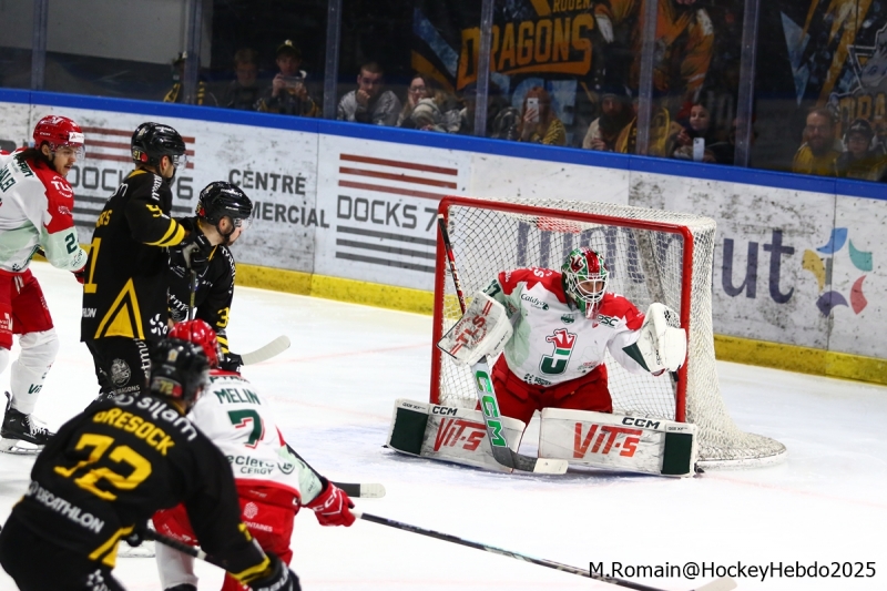 Photo hockey Ligue Magnus - Ligue Magnus : 28ème journée : Rouen vs Cergy-Pontoise - Les Dragons terminent l’année par une victoire ! Photo hockey Ligue Magnus - Ligue Magnus : 28ème journée : Rouen vs Cergy-Pontoise - Les Dragons terminent l’année par une victoire !