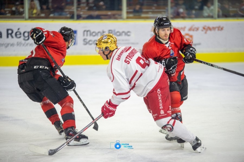 Photo hockey Ligue Magnus - Ligue Magnus  : 2ème journée : Chamonix  vs Briançon  - 2ème journée - Chamonix vs Briançon