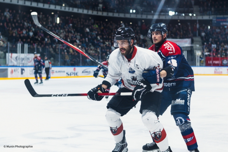 Photo hockey Ligue Magnus - Ligue Magnus  : 31ème journée : Angers  vs Chamonix  - Angers en maitre face aux Pionniers
