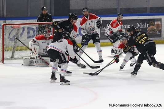 Photo hockey Ligue Magnus - Ligue Magnus  : 32ème journée : Rouen vs Bordeaux - Rouen, tout feu tout flamme.