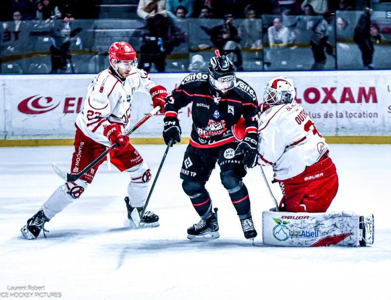Photo hockey Ligue Magnus - Ligue Magnus  : 33ème journée : Bordeaux vs Briançon  - Les Boxers de justesse contre Briançon
