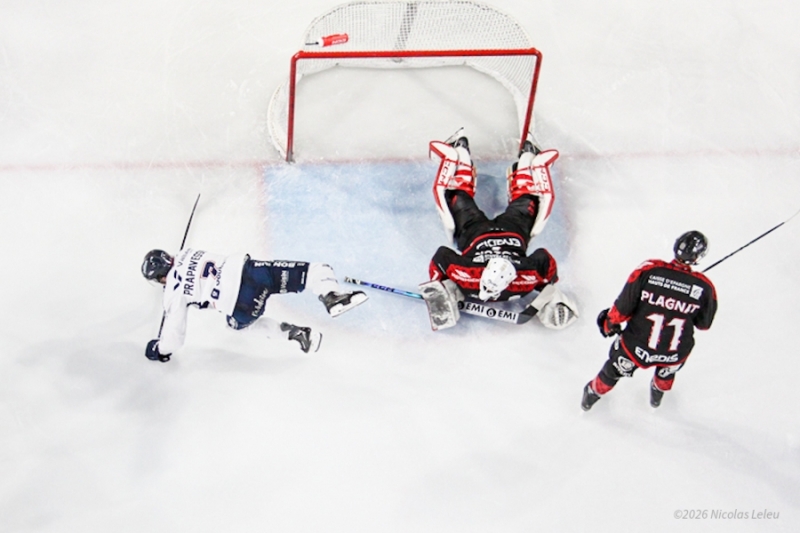 Photo hockey Ligue Magnus - Ligue Magnus  : 38ème journée : Amiens  vs Angers  - Amiens fait tomber Angers