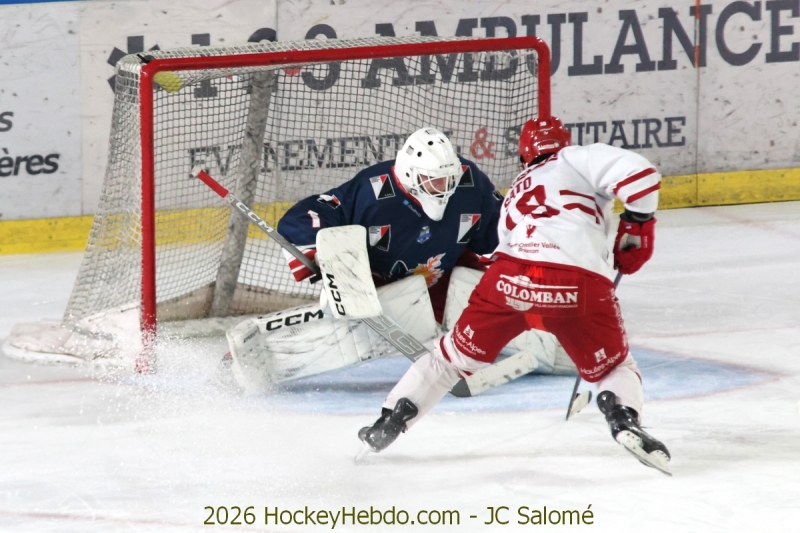 Photo hockey Ligue Magnus - Ligue Magnus  : 40ème journée : Grenoble  vs Briançon  - Grenoble bat Briançon sans briller