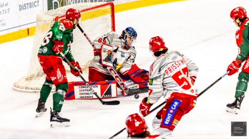 Photo hockey Ligue Magnus - Ligue Magnus : 43ème journée : Cergy-Pontoise vs Grenoble - Grenoble valide sa deuxième place à Cergy Photo hockey Ligue Magnus - Ligue Magnus : 43ème journée : Cergy-Pontoise vs Grenoble - Grenoble valide sa deuxième place à Cergy