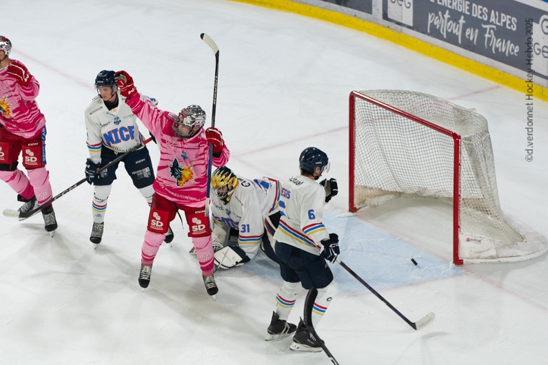 Photo hockey Ligue Magnus - Ligue Magnus  : 9ème journée : Grenoble  vs Nice - Les Aigles se brûlent les ailes à Grenoble