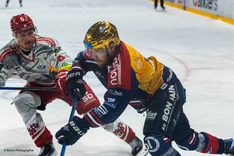 Photo hockey Ligue Magnus - Ligue Magnus - 1/2 de Finale - Match 6 : Angers  vs Grenoble  - Angers frappe fort et éteint Grenoble