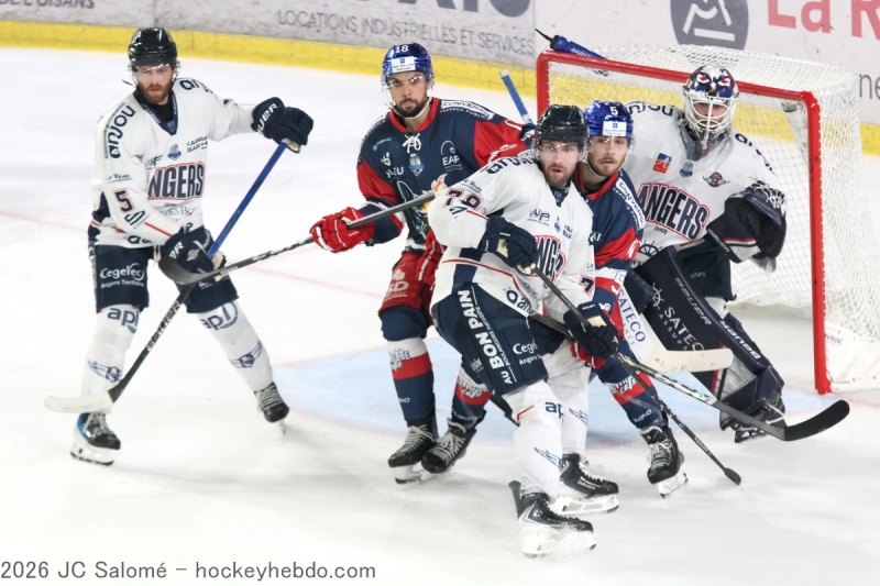 Photo hockey Ligue Magnus - Ligue Magnus - 1/2 de Finale - Match 7 : Grenoble  vs Angers  - Grenoble en finale!!!