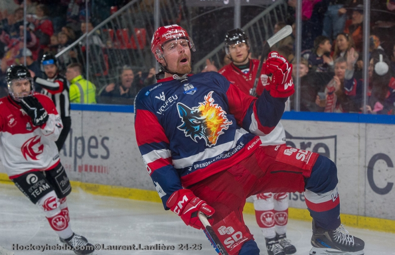 Photo hockey Ligue Magnus - Ligue Magnus - 1/2 Finale - Match 1 : Grenoble  vs Amiens  - Grenoble offre le 1er point à Amiens