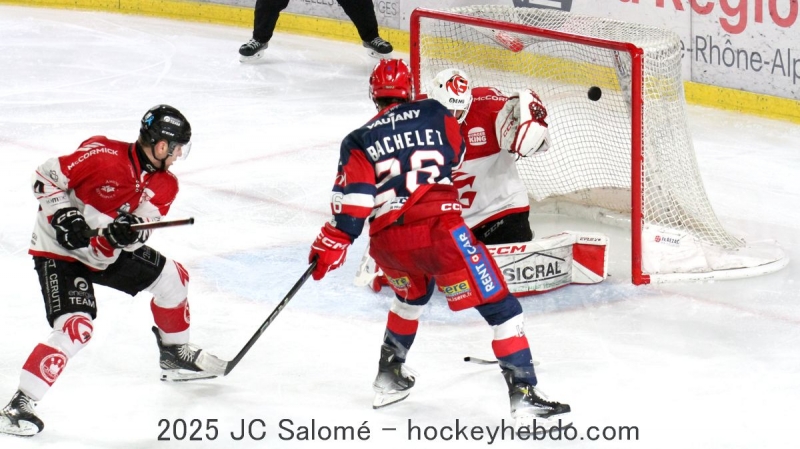Photo hockey Ligue Magnus - Ligue Magnus - 1/2 Finale - Match 2 : Grenoble  vs Amiens  - Grenoble égalise face à Amiens