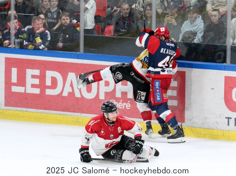 Photo hockey Ligue Magnus - Ligue Magnus - 1/2 Finale - Match 5 : Grenoble  vs Amiens  - Grenoble en finale!!!
