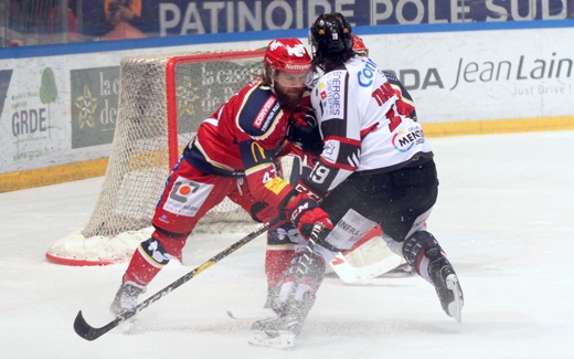 Photo hockey Ligue Magnus - Ligue Magnus - 1/2 finale match 1 : Grenoble  vs Amiens  - Des Brûleurs De Loups intraitables
