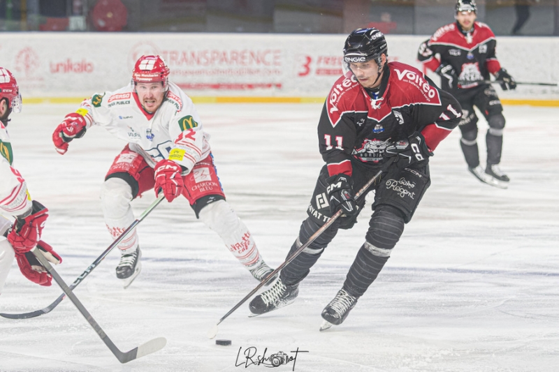 Photo hockey Ligue Magnus - Ligue Magnus - 1/2 Finale match 2 : Bordeaux vs Grenoble  - LM Poffs 1/2 - M2 - Bordeaux double la mise face à Grenoble