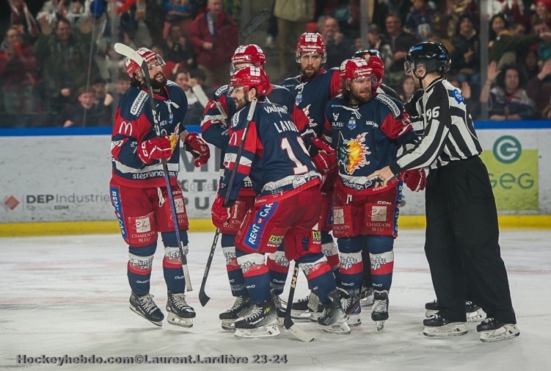 Photo hockey Ligue Magnus - Ligue Magnus - 1/2 Finale match 3 : Grenoble  vs Bordeaux - Grenoble revient à 2-1 !