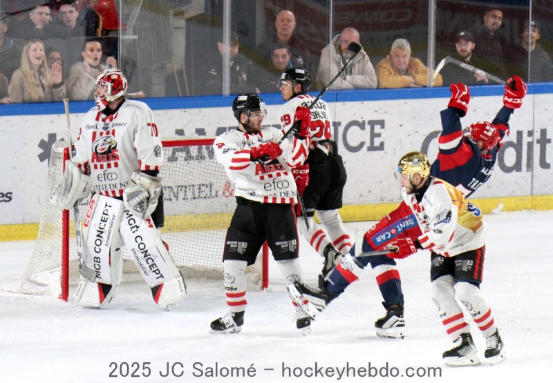 Photo hockey Ligue Magnus - Ligue Magnus - 1/4 de Finale - Match 1 : Grenoble  vs Nice - Hiérarchie difficilement respectée