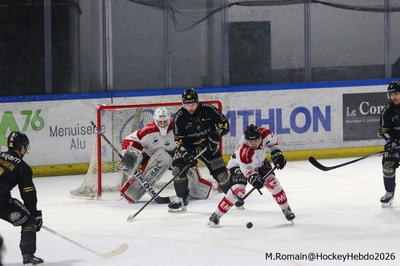 Photo hockey Ligue Magnus - Ligue Magnus - 1/4 de Finale - Match 1 : Rouen vs Amiens  - Les Dragons prennent le premier point !