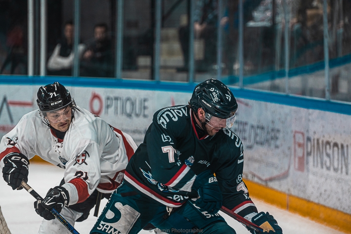 Photo hockey Ligue Magnus - Ligue Magnus - 1/4 de Finale - Match 2 : Angers  vs Chamonix  - Angers vs Chamonix Photos Match 1 et 2