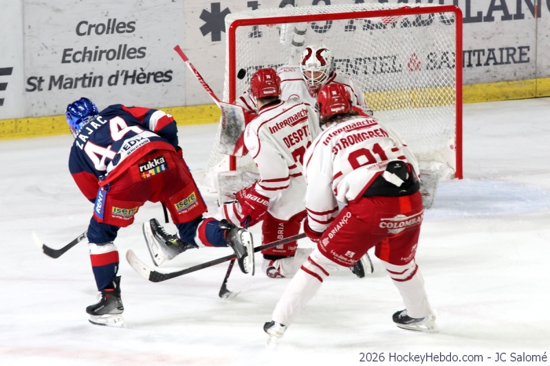 Photo hockey Ligue Magnus - Ligue Magnus - 1/4 de Finale - Match 5 : Grenoble  vs Briançon  - Grenoble qualifié pour les demis !