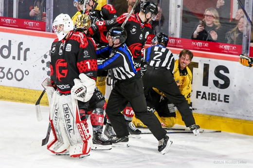 Photo hockey Ligue Magnus - Ligue Magnus - 1/4 de Finale - Match 6 : Amiens  vs Rouen - Les Gothiques restent sur leur faim (fin)