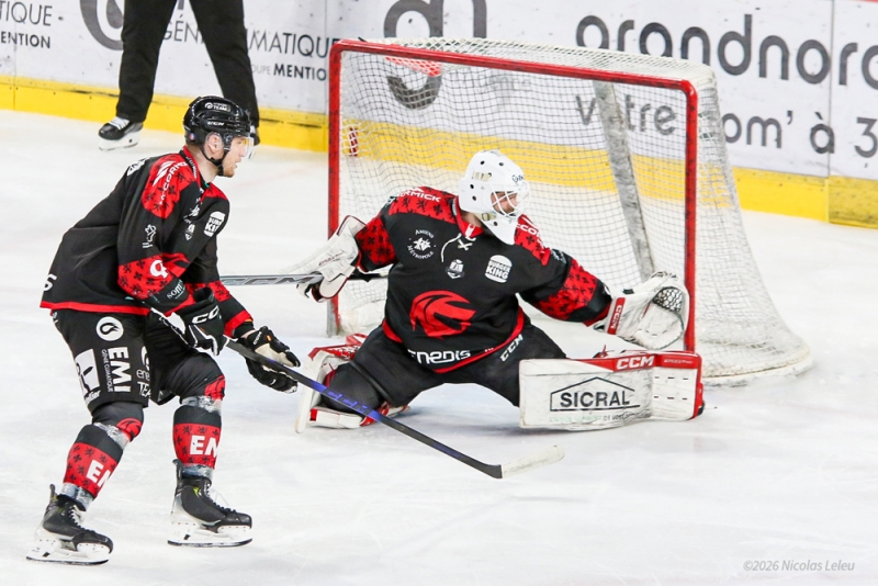 Photo hockey Ligue Magnus - Ligue Magnus - 1/4 de Finale - Match 6 : Amiens  vs Rouen - Les Gothiques restent sur leur faim (fin)