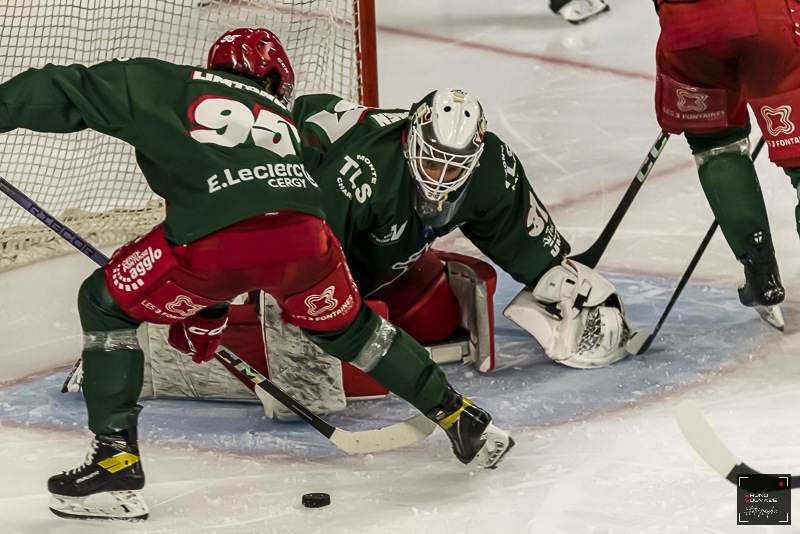 Photo hockey Ligue Magnus - Ligue Magnus : 1/4 de Finale - Match 6 : Cergy-Pontoise vs Angers  - PO : Cergy crée la sensation et file en demi-finale aux dépens d’Angers