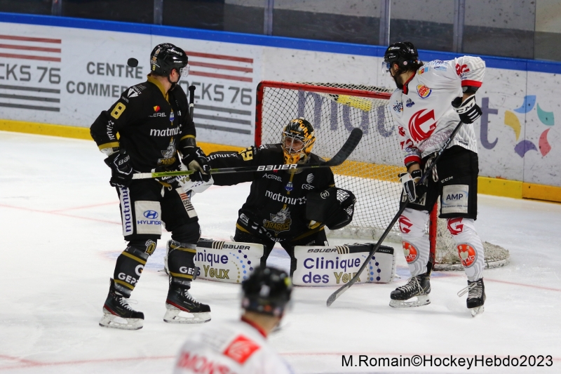 Photo hockey Ligue Magnus - Ligue Magnus - 1/4 finale match 1 : Rouen vs Amiens  - A Rouen la première manche