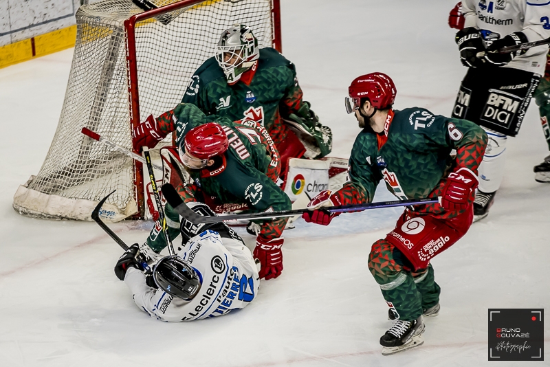 Photo hockey Ligue Magnus - Ligue Magnus - 1/4 finale match 5 : Cergy-Pontoise vs Gap  - Les Jokers bouclent la série à domicile
