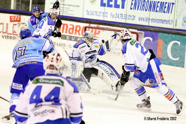 Photo hockey Ligue Magnus - Ligue Magnus : 10ème journée  : Villard-de-Lans vs Gap  - Les Rapaces surprennent les Ours