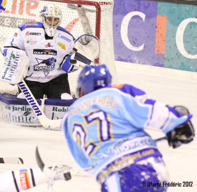 Photo hockey Ligue Magnus - Ligue Magnus : 10ème journée  : Villard-de-Lans vs Gap  - Les Rapaces surprennent les Ours