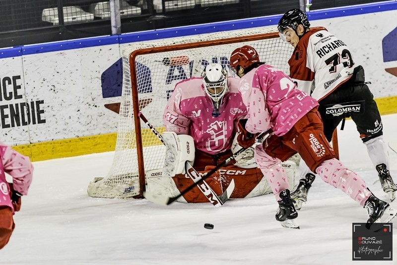 Photo hockey Ligue Magnus - Ligue Magnus : 10ème journée : Cergy-Pontoise vs Briançon  - Les Diables rouges ressortent de leur boite face aux Jokers