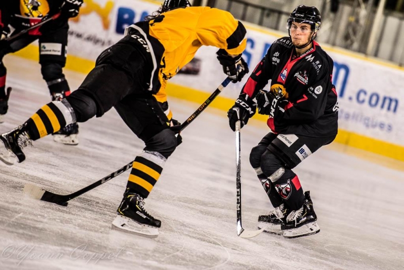 Photo hockey Ligue Magnus - Ligue Magnus : 10ème journée : Chamonix  vs Strasbourg  - L’Etoile Noire éteinte par les Pionniers en moins de 10 minutes