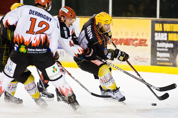 Photo hockey Ligue Magnus - Ligue Magnus : 11ème journée : Strasbourg  vs Neuilly/Marne - Hiadlovsky blanchit Neuilly