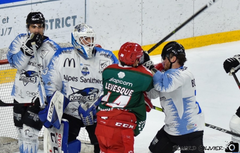 Photo hockey Ligue Magnus - Ligue Magnus : 12ème journée : Cergy-Pontoise vs Gap  - Les Jokers renversent les Rapaces