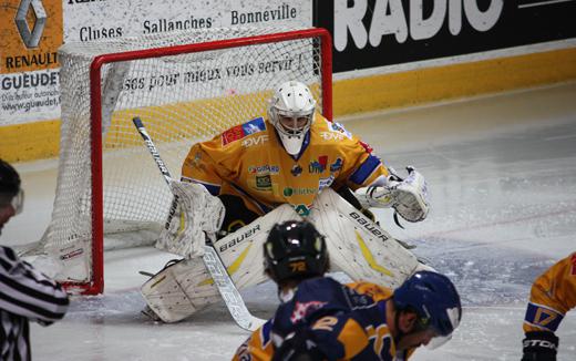 Photo hockey Ligue Magnus - Ligue Magnus : 12ème journée : Chamonix  vs Dijon  - Entre Réalisme et Inefficacité…