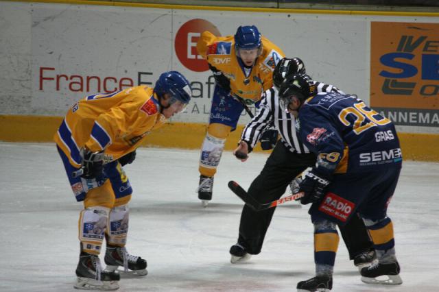 Photo hockey Ligue Magnus - Ligue Magnus : 12ème journée : Chamonix  vs Dijon  - Entre Réalisme et Inefficacité…