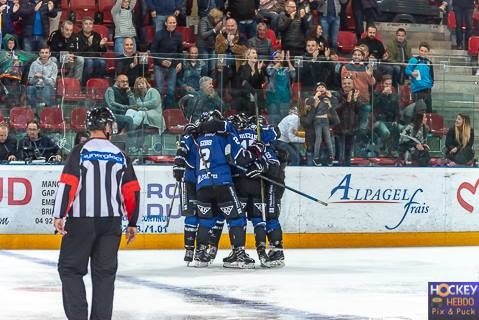 Photo hockey Ligue Magnus - Ligue Magnus : 13ème journée : Gap  vs Angers  - Les Ducs sous l