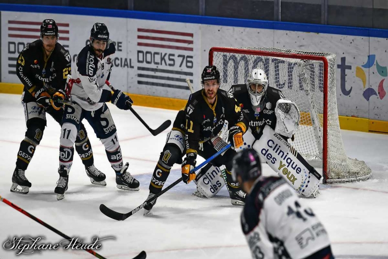 Photo hockey Ligue Magnus - Ligue Magnus : 13ème journée : Rouen vs Angers  - Les Dragons de Rouen maîtres du suspens 
