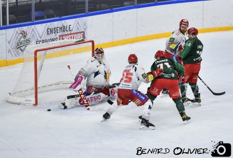 Photo hockey Ligue Magnus - Ligue Magnus : 14ème journée : Cergy-Pontoise vs Grenoble  - LM : Grenoble retourne les Jokers.