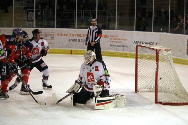 Photo hockey Ligue Magnus - Ligue Magnus : 16ème journée : Angers  vs Amiens  - Les Ducs se sont fait peur